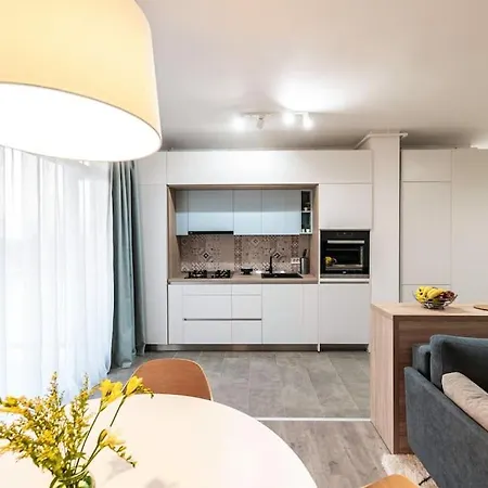 Vivalia V6, Free Private Parking Apartment *